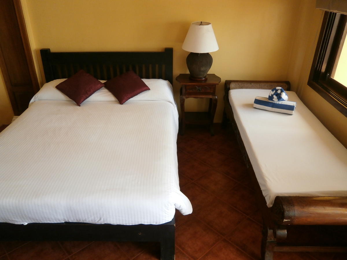 True Home Hotel Balabag  Habitación foto